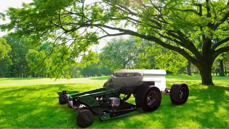 Commercial Robot Lawn mowers Graze commercial robot mower