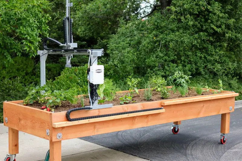 Farmbot gardening robot working